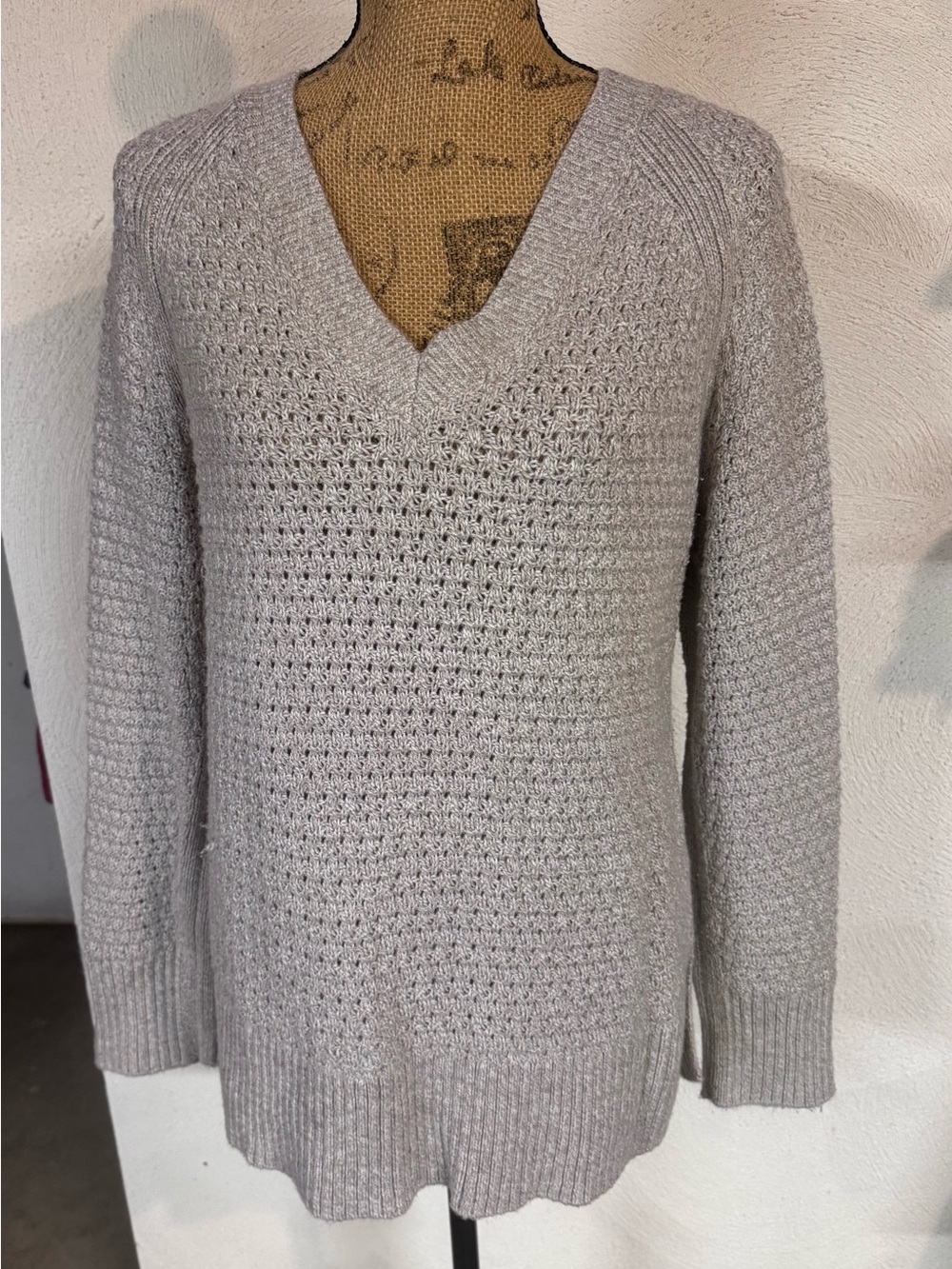 J. Jill Light Beige V-Neck Textured Sweater